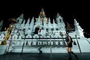 BIB: 
                            <button type="button" onclick="openModal(22454106)" class="btn btn-primary btn-sm float-right btn-popup" data-toggle="modal" data-target=".modal-high-quality">
                        <i class="fas fa-shopping-cart"></i> Add to Cart
                    </button>
                                            <button type="button" onclick="isThisMe(22454106, true)" class="btn btn-success btn-sm float-right btn-popup btn-isme hidden" data-toggle="tooltip" data-placement="bottom" title="นี่คือรูปของคุณใช่ไหม คลิกที่นี่เพื่อเอาเข้าอัลบั้ม">
                        <i class="fas fa-plus"></i> Add to album
                    </button>
                    <button type="button" onclick="isThisMe(22454106, false)" class="btn btn-warning btn-sm float-right btn-popup btn-isnotme hidden">
                        <i class="fas fa-ban"></i> Remove from album
                    </button>